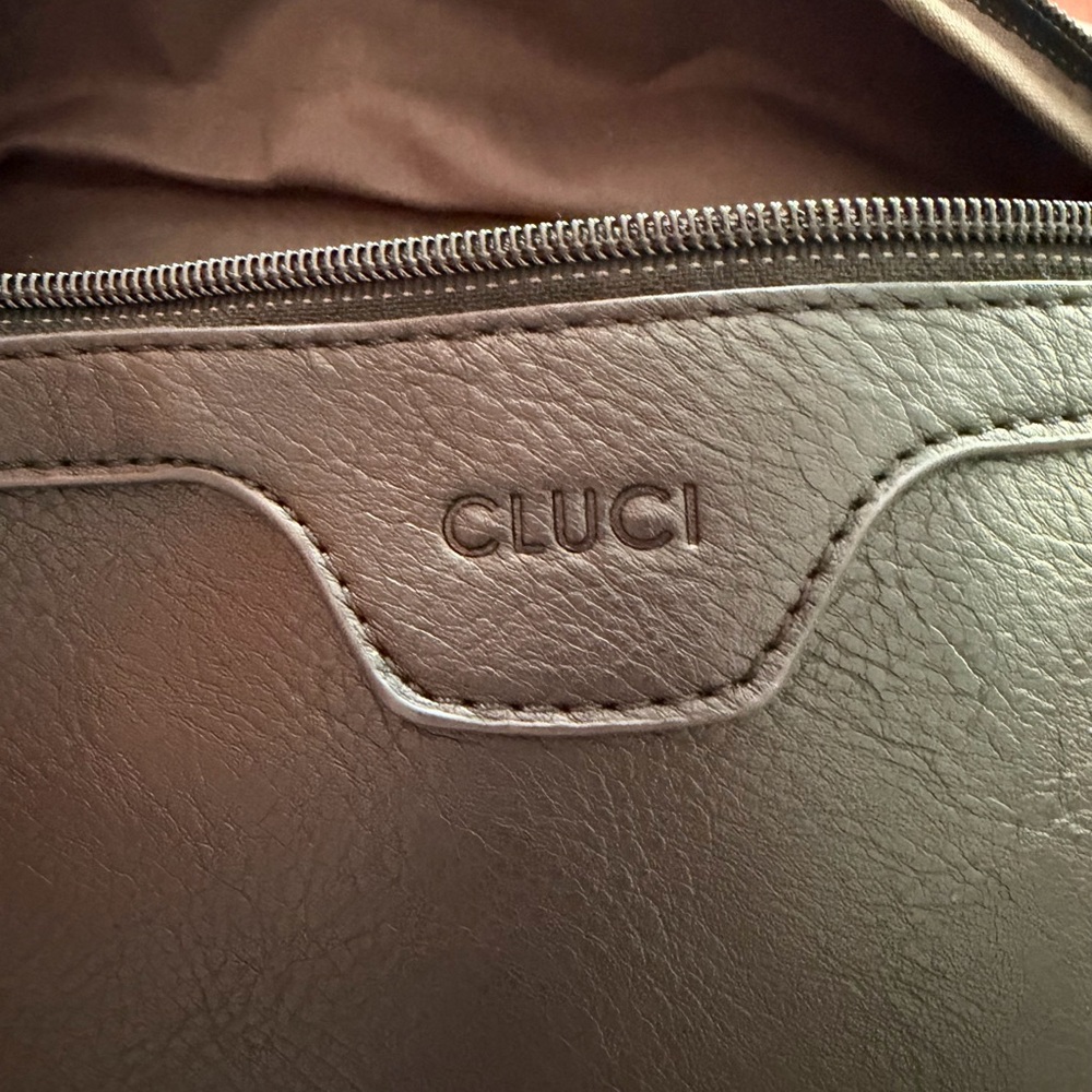 Cluci Black Leather Crossbody Bag - Picture 4 of 4